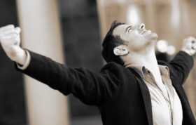 چگونه اعتماد بنفس خود را افزایش دهیم